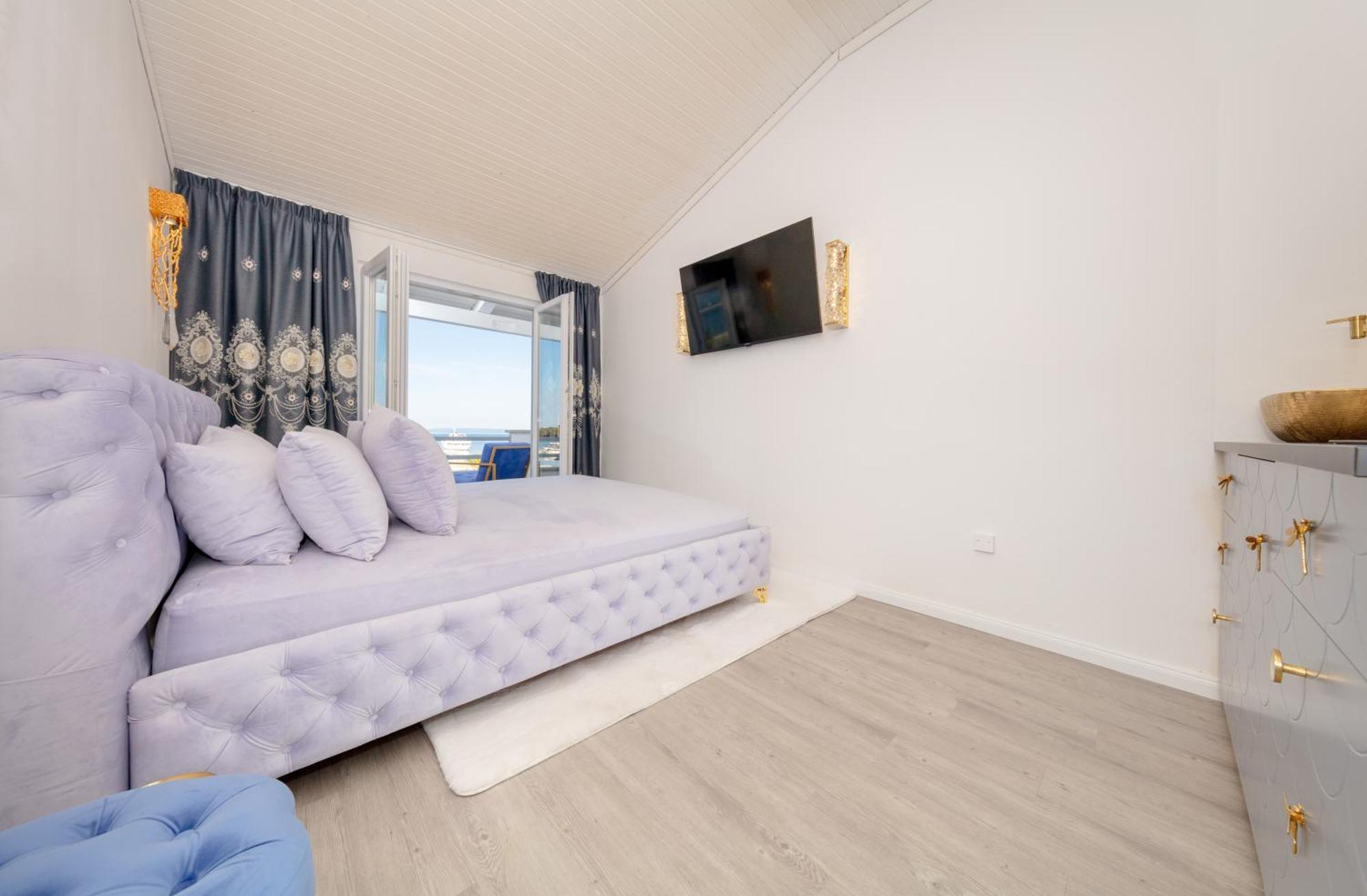 Boutique Residence Sundays Novalja Ruang foto
