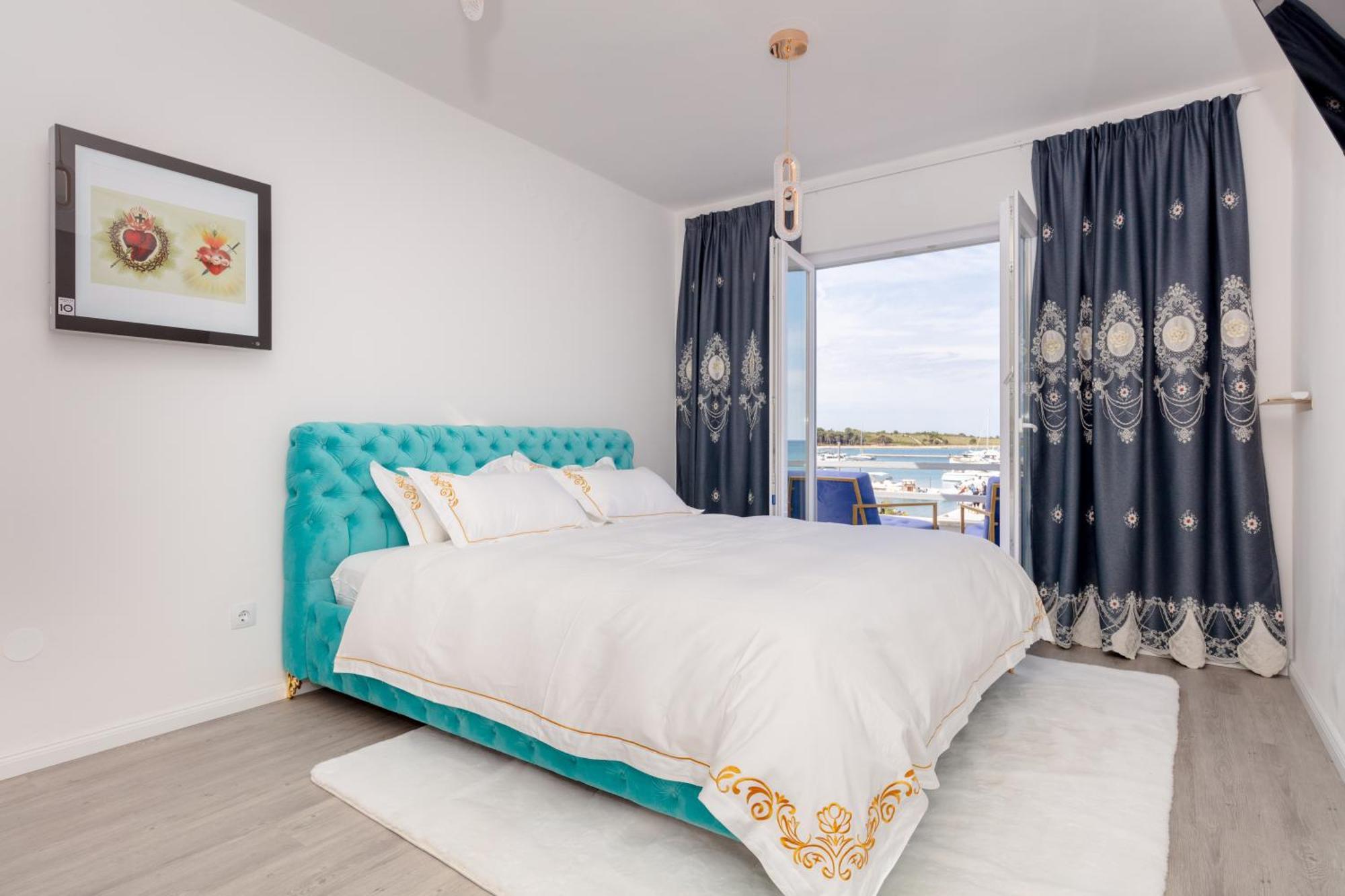 Boutique Residence Sundays Novalja Bagian luar foto