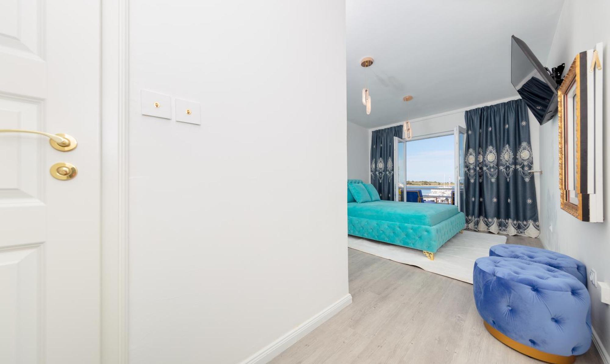 Boutique Residence Sundays Novalja Bagian luar foto